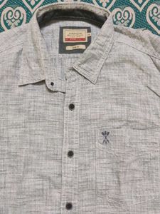 Arrow Slim Fit Button-Down