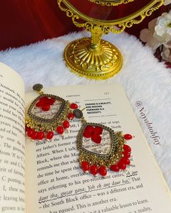 Red Flower Beaded Earrings🌹