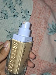 Maybelline Foundation -228