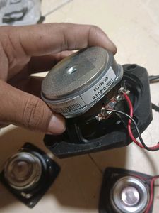 Assorted Electronic Speakers