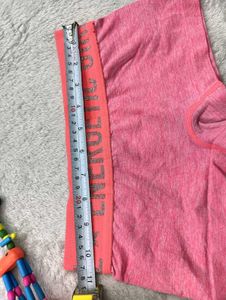26,28; Size Short 🥰