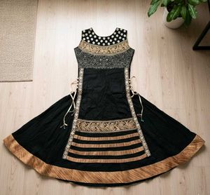 Black malmal silk Mastani dress