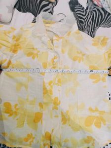 Floral Top - Yellow Just Used Once