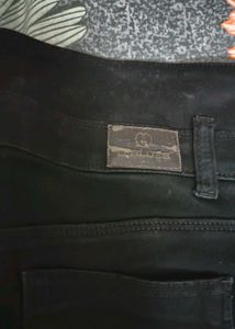 Womens Black Jeans -30 Size