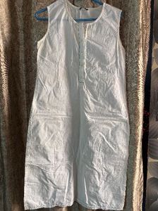 White Sleeveless Dress