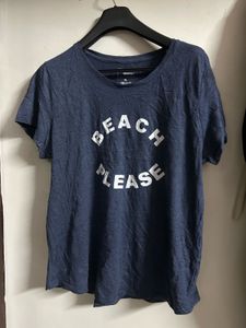 Beach Please Graphic Tee