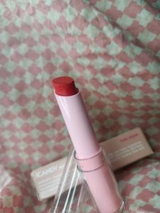 BRAND NEW 🍒 LIPSTICK 💄