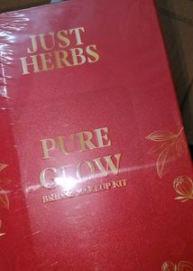 Just Herbs bridal makeup kit