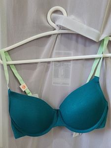 T.shirt Bra
