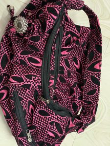 Pink &amp; Black Leafy Hobo Bag