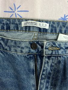 Zara Ripped Denim Jeans With Embroidery