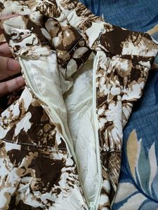 BROWN SKIRT