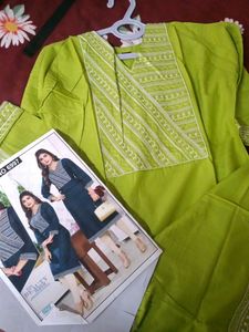 Elegant Embroidered Kurta