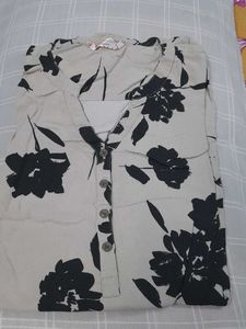 7 Short Kurtas For Women