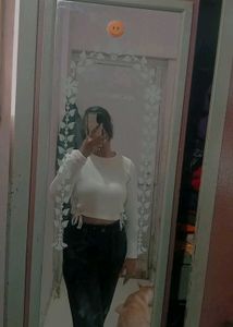 Cropped Tie-Up Long Sleeve Top