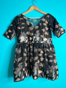 Neted Alia Cut Top