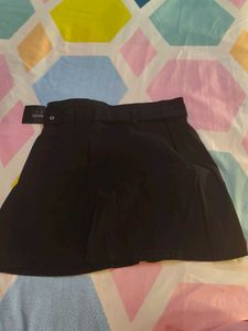 I Am Selling Pretty Black Mini Skirt