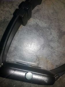 Black Smartwatch But Display Not Working