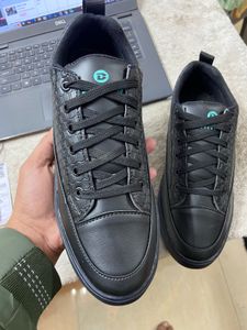Black Sneakers