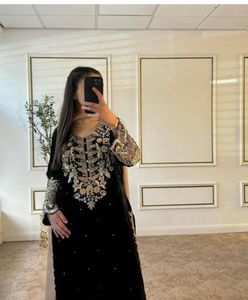 PAKISTANI BRAND NEW ARRIVAL BLACK SUIT SET