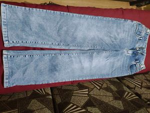 Light blue straight jeans