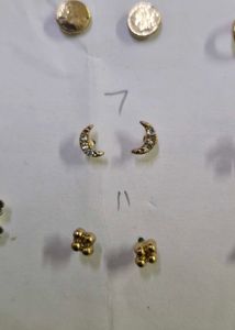 Assorted stud Earrings