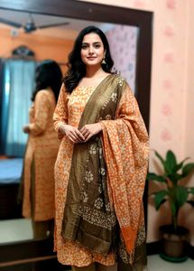 Elegant Coral & Brown Kurti Pant Duppata Set