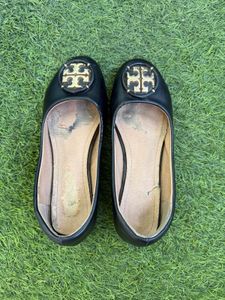 Tory Burch Close Toe Pum Hill