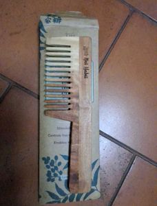 Nat Habit Neem Comb