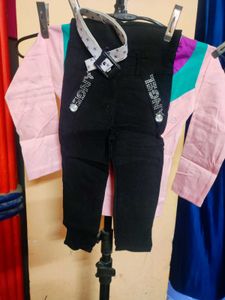 Trendy girl&#39;s Partywear outfit