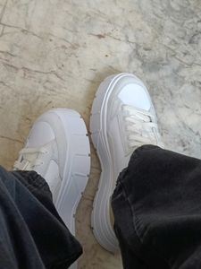 Original Puma Mayze Stack Luxe Sneaker(Negotiable)