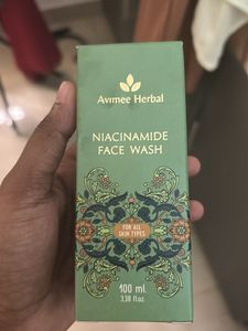 Avimee Herbals Niacinamide Facewash For Glowing Fa