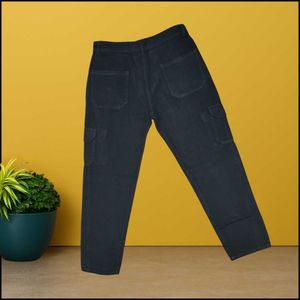 women black cargo jeans size 32 (O-52)