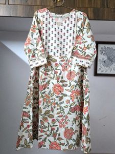 Plus Size Floral Printed Kurta Set