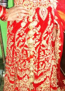 Red Lahange Choli Dupatta M Size