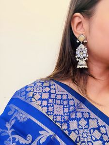 Nayantara yellow Jhumka