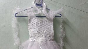 White Tulle Dress With Hairband