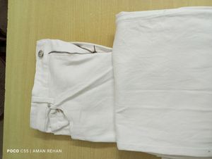 Brand New Ladies White Jean Waist 34