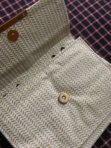 Sling Bag