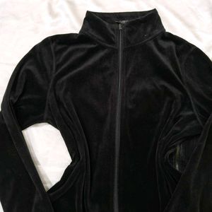 Black Velvet Zip-Up Jacket✨