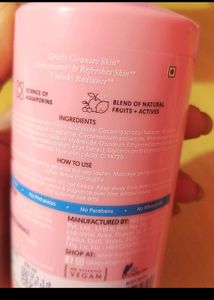 Aqualogica Body wash