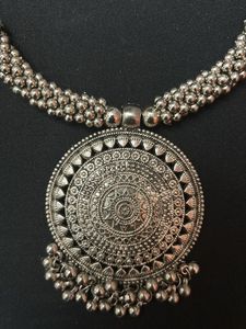 Boho Silver Tone Pendant Necklace