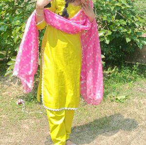 Beautiful Plazo Suit With Pink Dupata🫶🪷