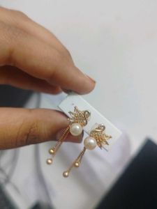 Swan Pearl Drop Earrings