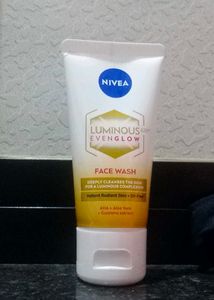 Nivea Luminous Face Wash