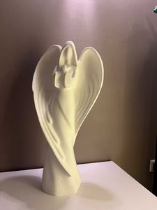 Christmas Angel 15 cm white only