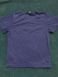 BLUE FITTED TEE Price Is Negotiable!!!!!