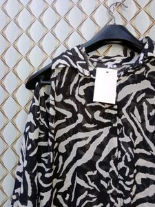 New With Tag Korean Shoulder Cut Zigzag Shirt