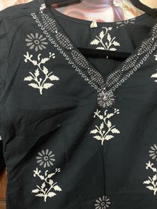 Elegant Black Floral Kurta