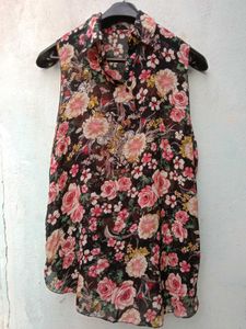 New With Tag Art Floral Korean Pullover